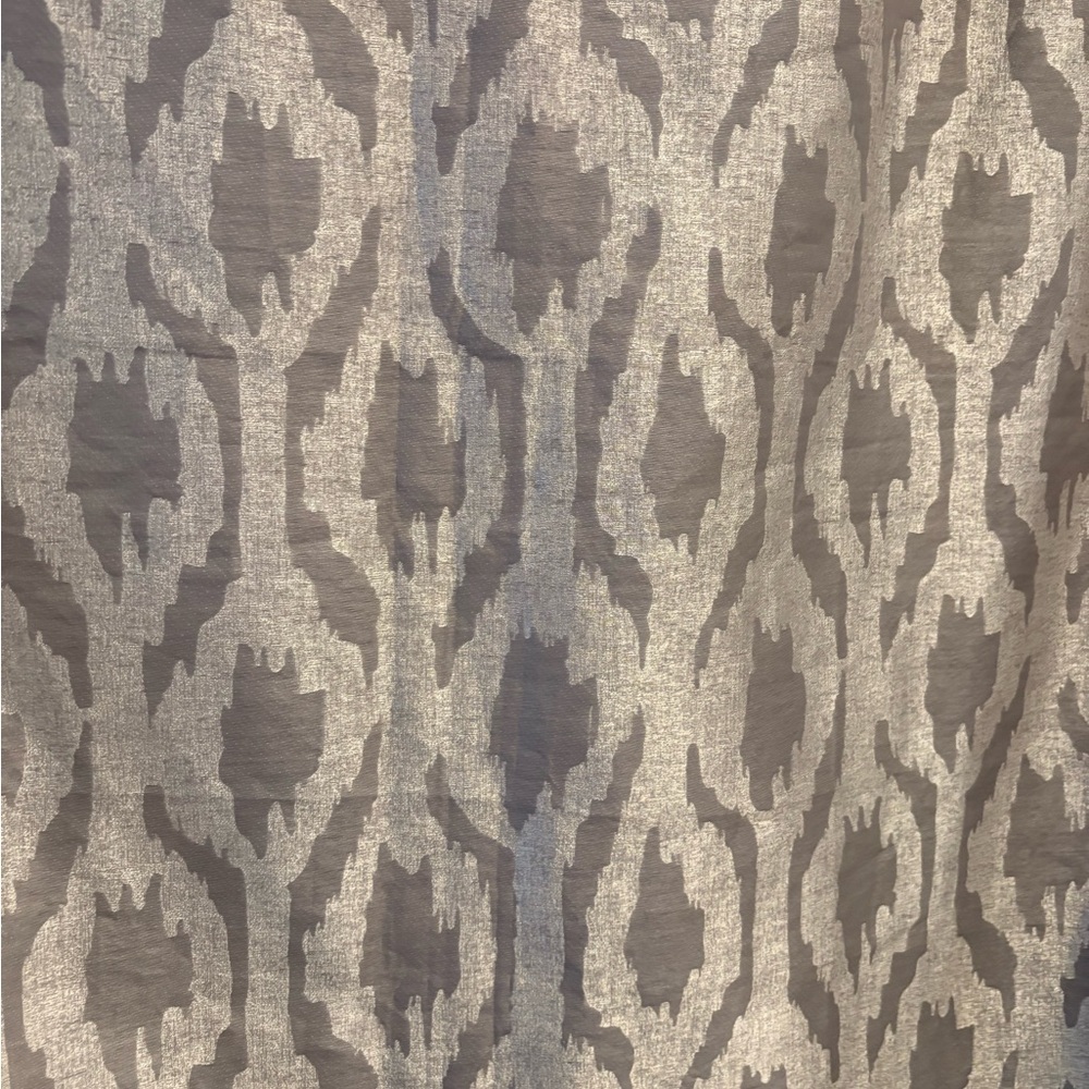WEST ELM  2 Elegant Gray Patterned Curtain X2